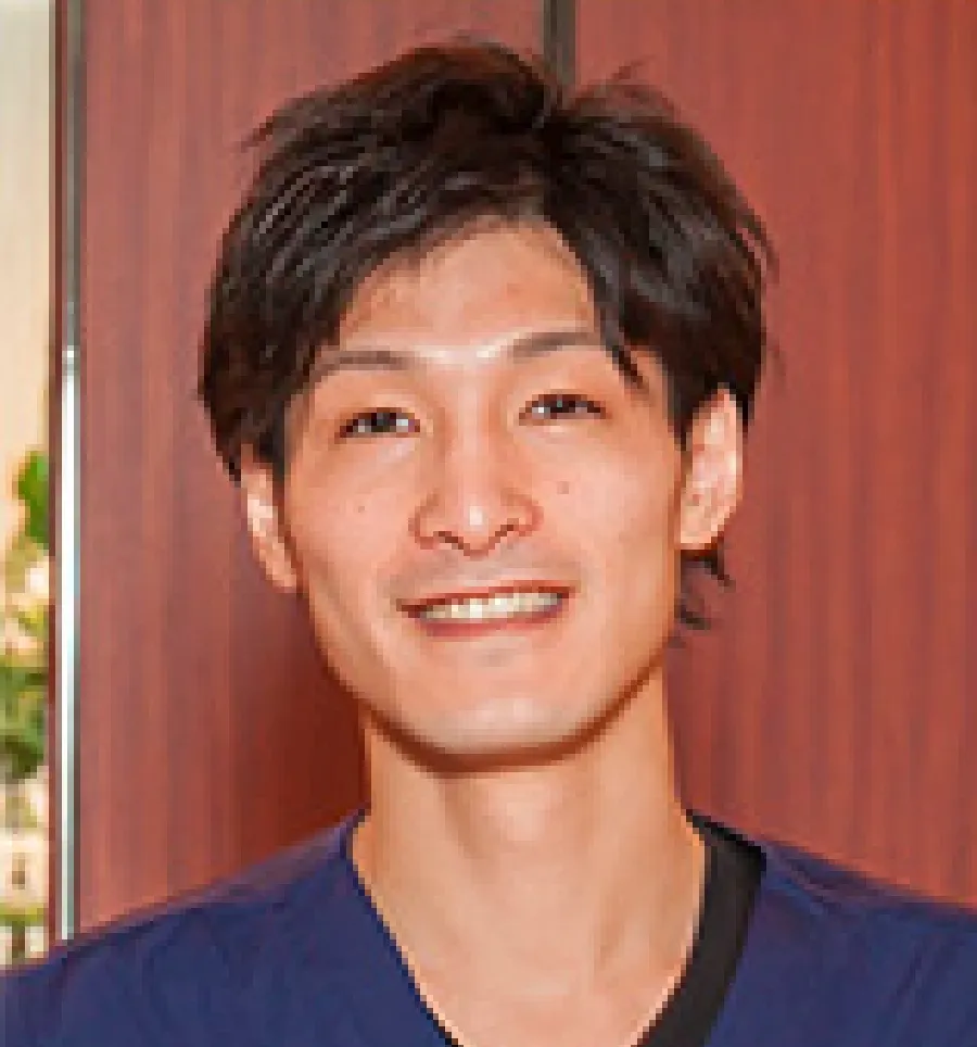 中尾 洋彰(インプラント、矯正、口腔外科)