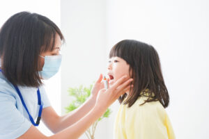 小学生の歯並びの乱れは自然に治りますか?