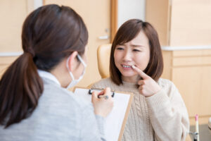 前歯だけならマウスピース矯正で短期間で治せる?