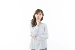 抜歯しなくても矯正できる?歯を抜かずに治療可能な歯並びや非抜歯矯正の注意点を紹介!