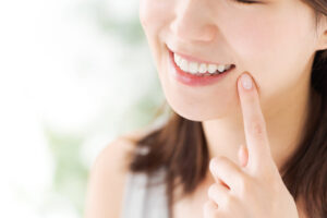 歯並びを綺麗にしたい!どんな矯正方法がありますか?